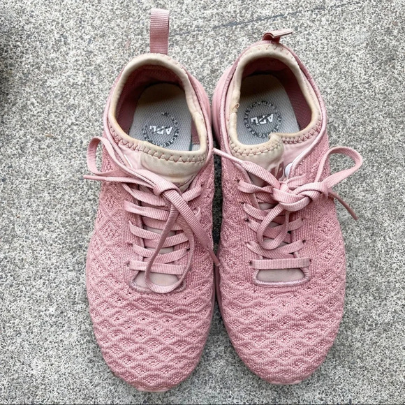 APL Techbloom phantom mauve pink sneakers Sz 6 - Picture 1 of 10